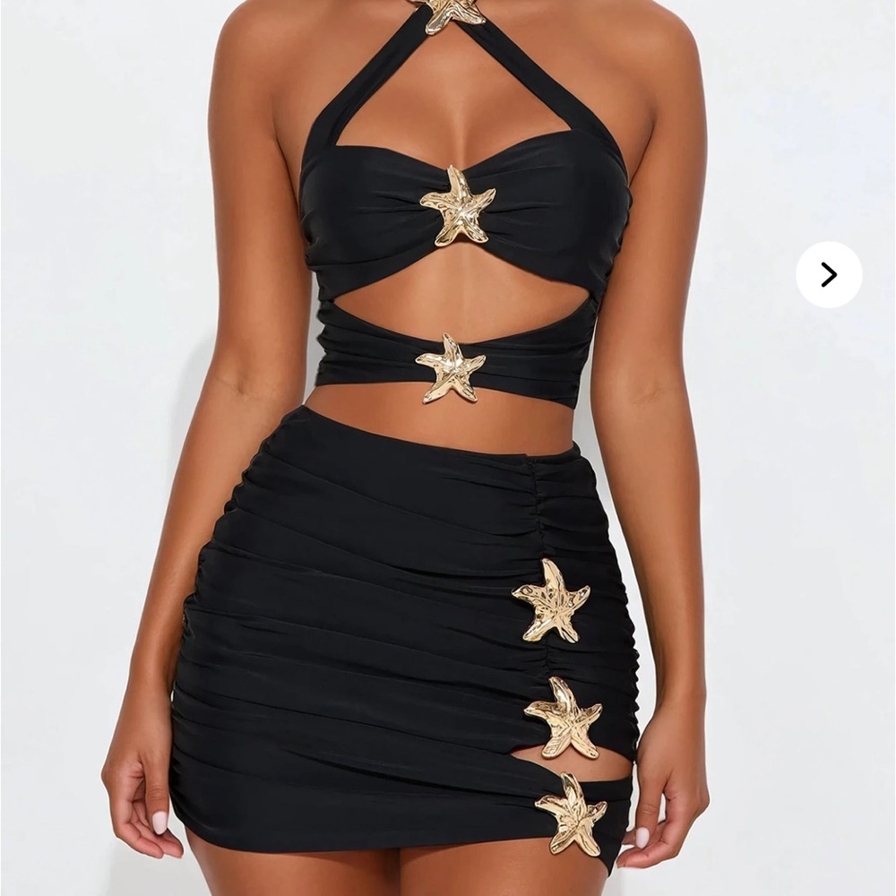 Elegant Black Dress with Gold Starfish Accents